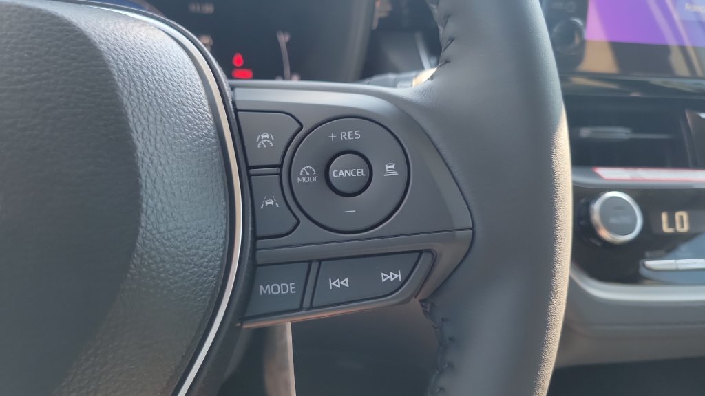 New 2026 Toyota Corolla Cross LE FWD image 23