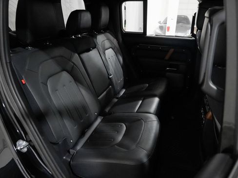 Used 2020 Land Rover Defender 110 X AWD/4WD image 31
