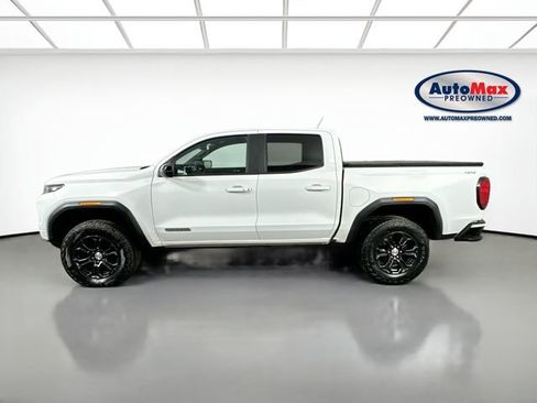 Used 2023 GMC Canyon Elevation w/ Convenience Package AWD/4WD image 8