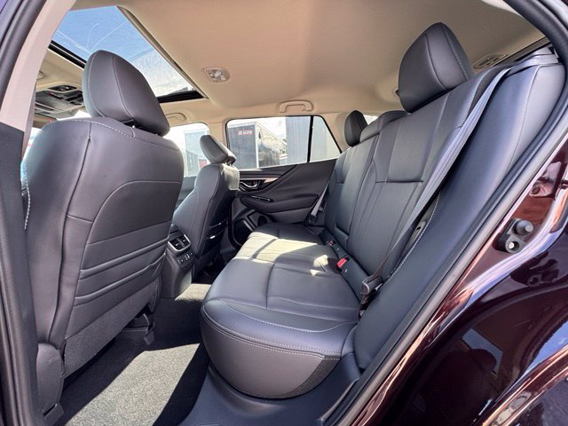 Used 2024 Subaru Outback Limited AWD/4WD image 13