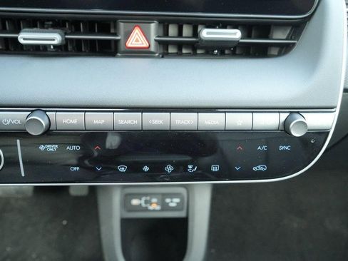 New 2026 Hyundai Ioniq 5 SEL image 35