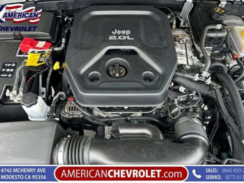 Used 2022 Jeep Wrangler Sport AWD/4WD image 25