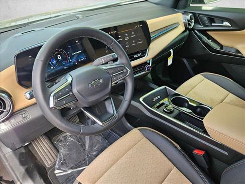New 2026 Chevrolet Equinox ACTIV FWD image 3