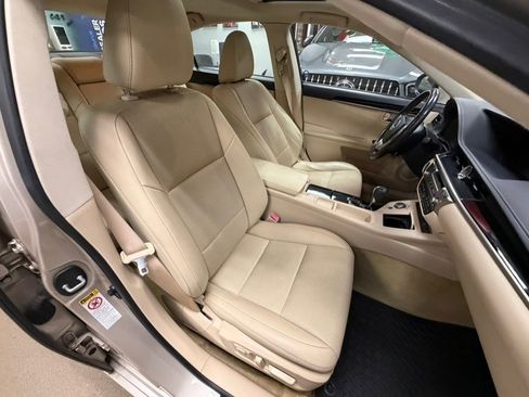 Used 2014 Lexus ES 350 image 35