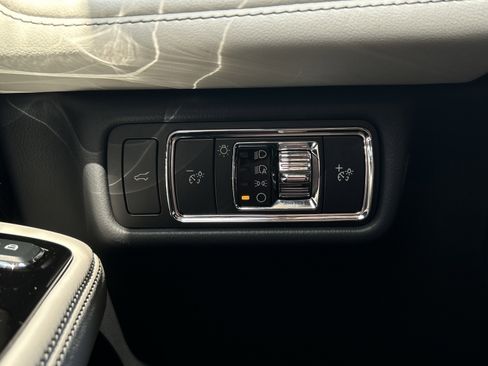 New 2025 Lincoln Aviator Reserve w/ Illumination Package RWD image 19
