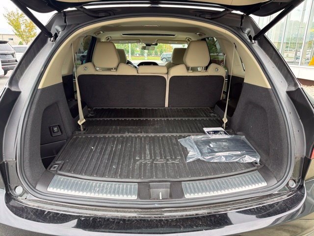 Used 2016 Acura MDX w/ Technology Package FWD image 22