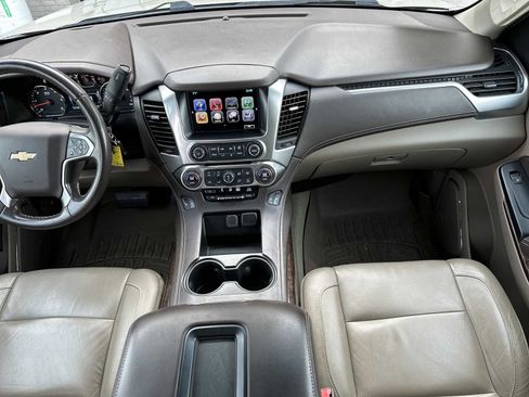 Used 2017 Chevrolet Tahoe LT image 16