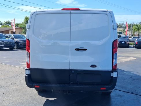Used 2021 Ford Transit 250 Low Roof RWD image 6