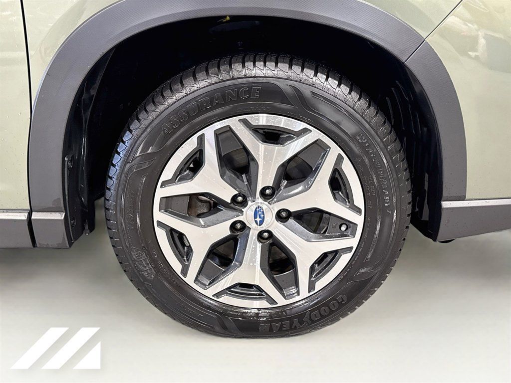 Used 2020 Subaru Forester Premium AWD/4WD image 33
