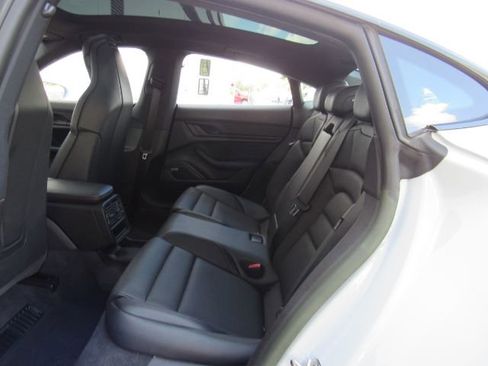 Used 2023 Porsche Taycan Premium Package w/ Premium Package image 20