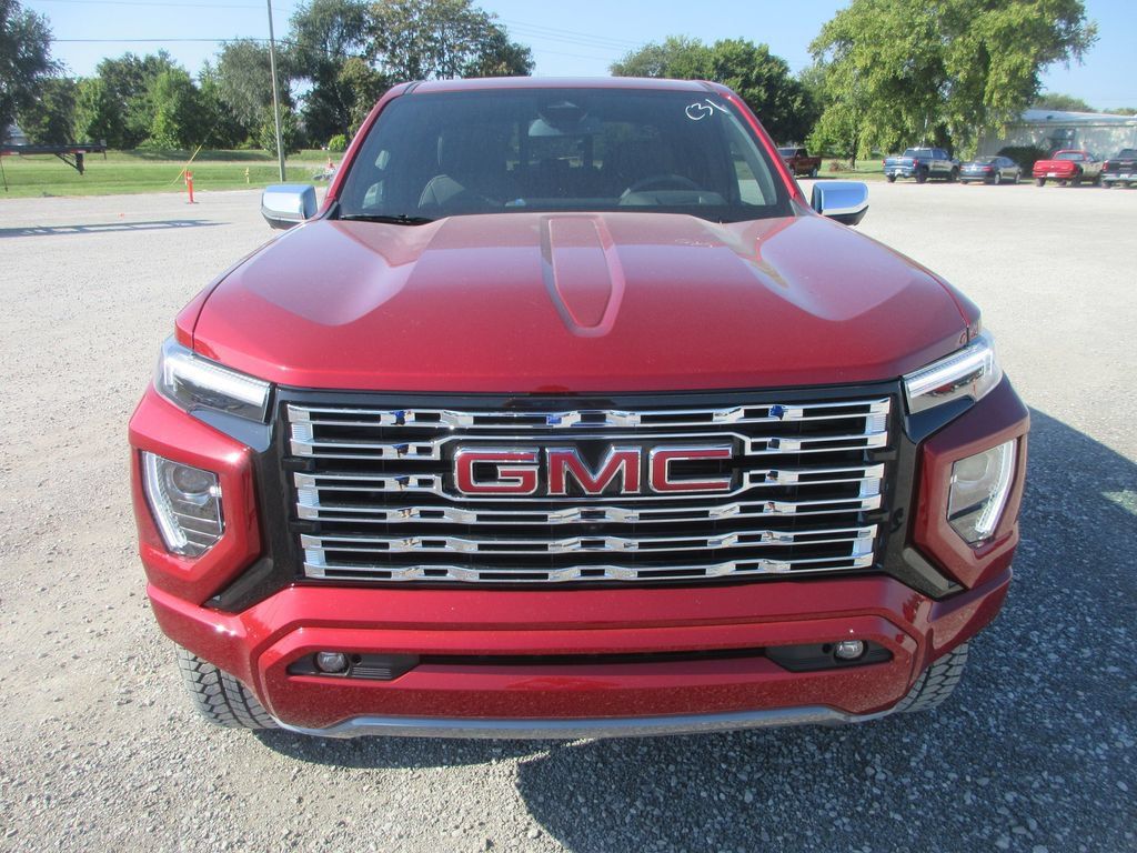 New 2026 GMC Canyon Denali AWD/4WD image 11