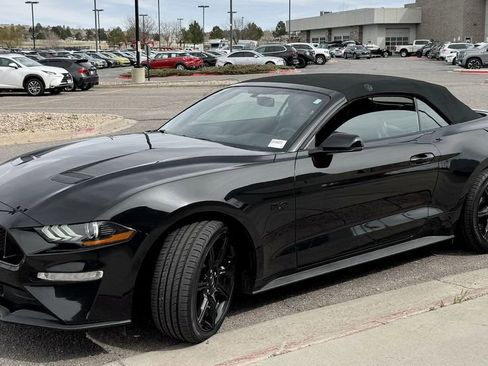 Used 2018 Ford Mustang GT Premium w/ Black Accent Package RWD image 4