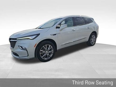 Used 2022 Buick Enclave Premium w/ Experience Buick Package image 10