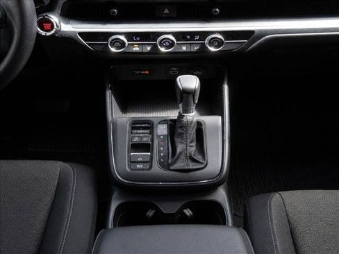 Used 2025 Honda CR-V LX image 17