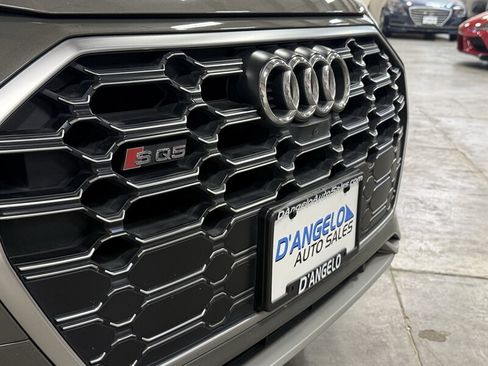 Used 2023 Audi SQ5 Premium Plus w/ Premium Plus Package AWD/4WD image 11