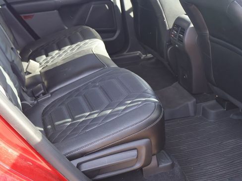 Used 2023 Ford Escape Platinum w/ Premium Technology Package image 8