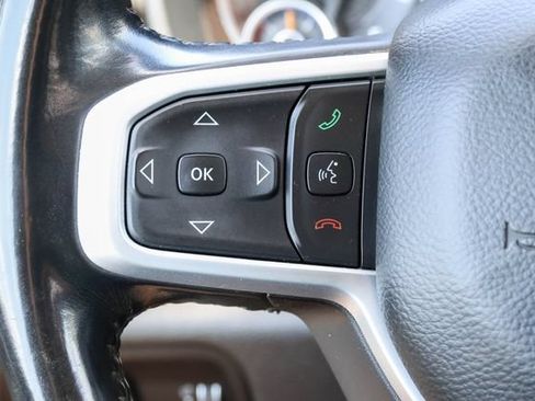 Used 2020 RAM 1500 Big Horn AWD/4WD image 17