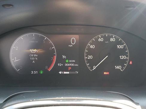 Used 2025 Honda HR-V Sport image 18