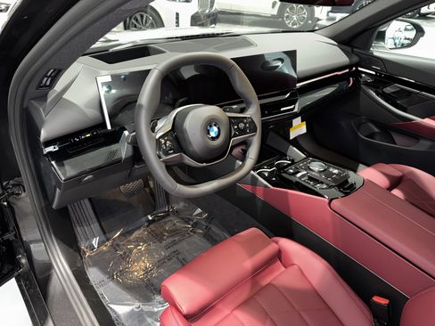 New 2026 BMW 530i w/ Premium Package image 15