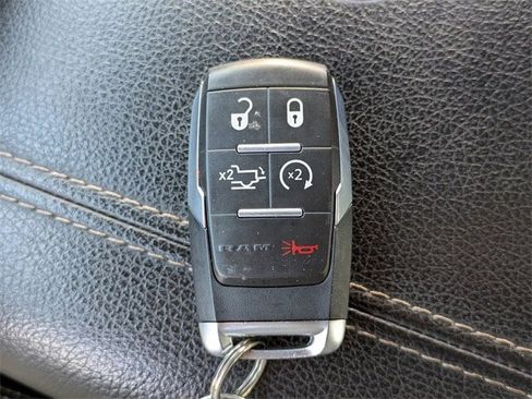 Used 2022 RAM 2500 Laramie w/ Night Edition image 29