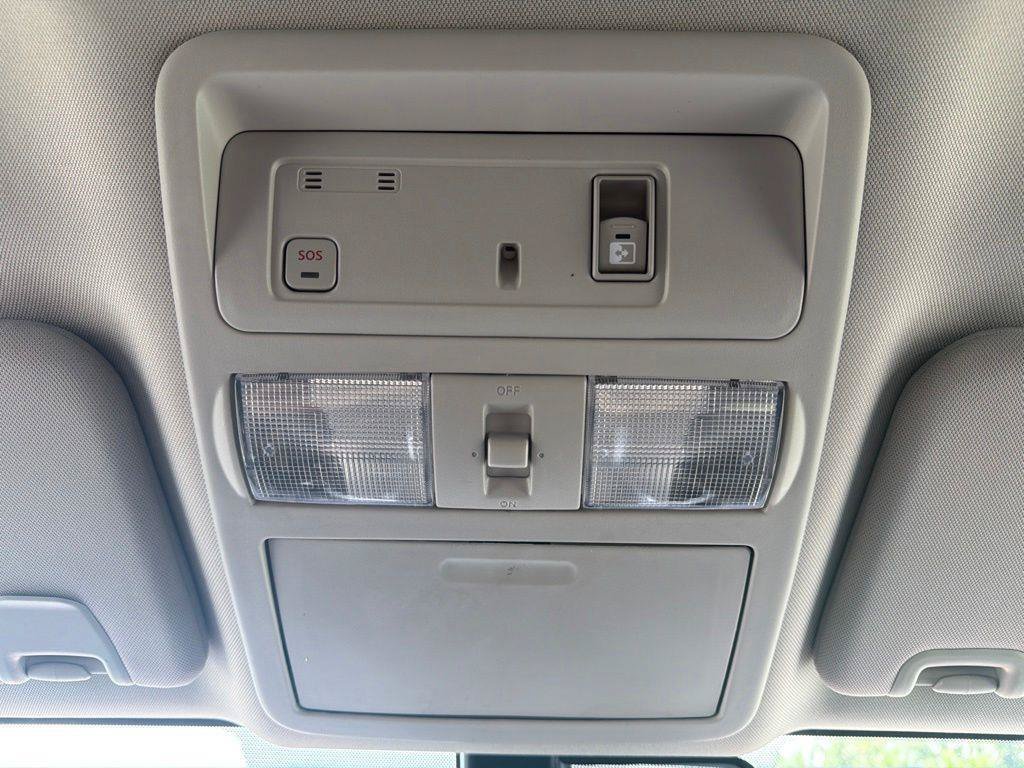 Used 2021 Nissan Titan SV w/ SV Convenience Package AWD/4WD image 44