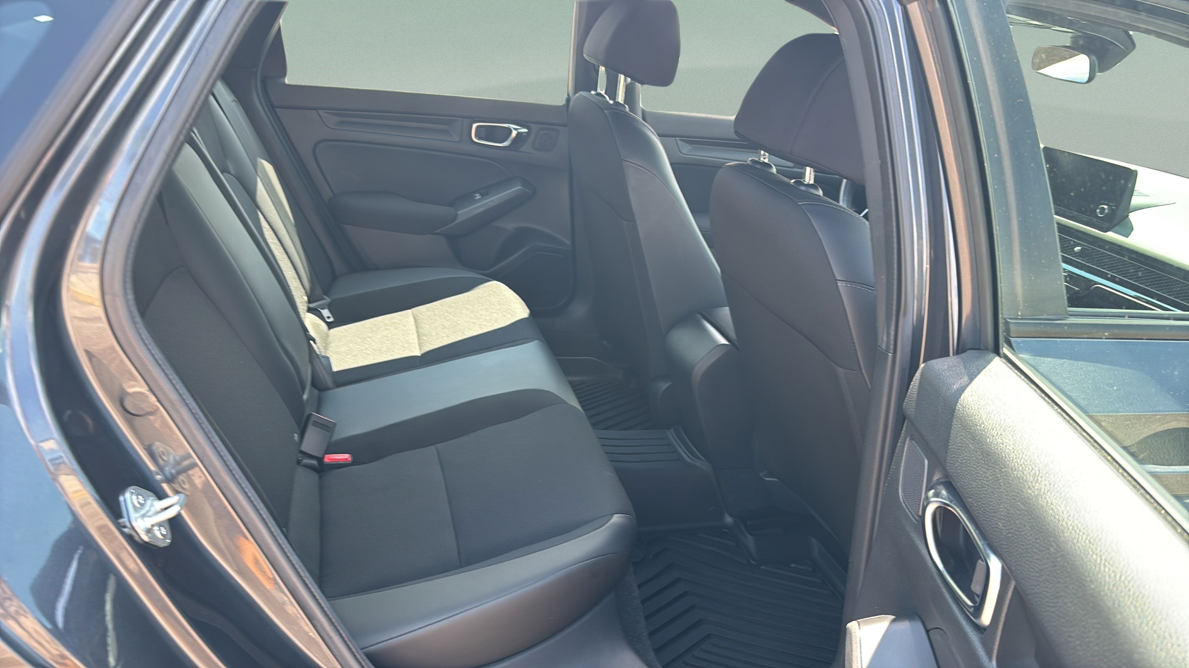 Certified 2025 Honda Civic Sport image 14
