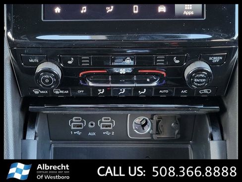 New 2024 Jeep Grand Cherokee L Altitude image 21