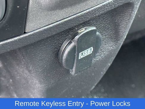 Used 2018 RAM 5500 Tradesman w/ Power & Remote Entry Group AWD/4WD image 9