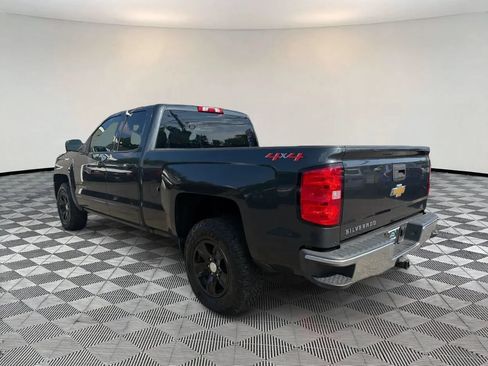 Used 2019 Chevrolet Silverado 1500 LT AWD/4WD image 5