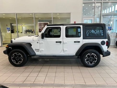 Used 2020 Jeep Wrangler Unlimited Sport AWD/4WD image 4