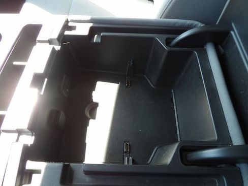 Used 2014 Chevrolet Silverado 1500 W/T AWD/4WD image 22