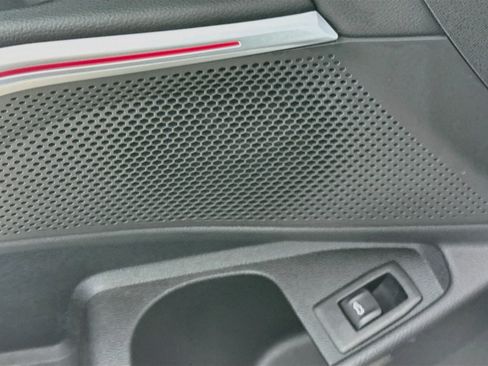 Used 2025 BMW 330i Sedan RWD image 22