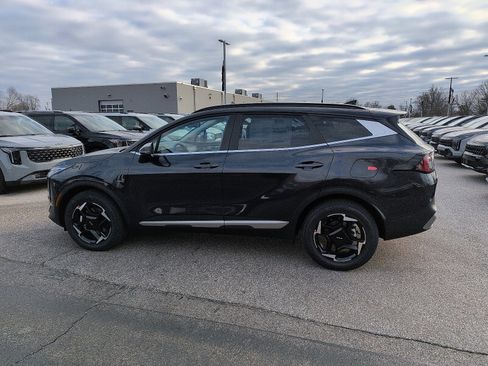 New 2026 Kia Sportage EX image 4