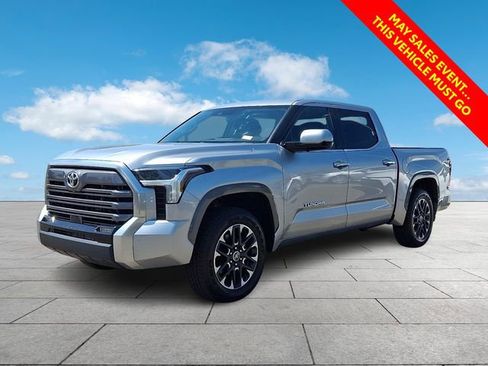 Used 2023 Toyota Tundra Limited AWD/4WD image 4