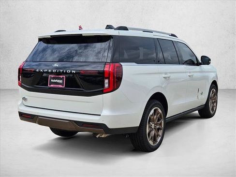 New 2027 Ford Expedition King Ranch AWD/4WD image 2
