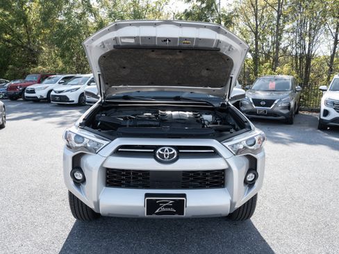Used 2024 Toyota 4Runner SR5 image 38