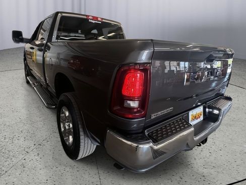 Used 2026 RAM 2500 Big Horn AWD/4WD image 4