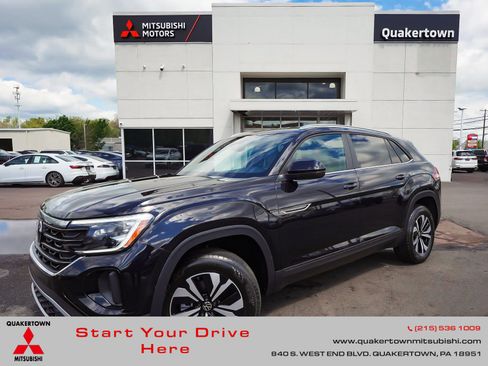 Used 2024 Volkswagen Atlas Cross Sport SE FWD image 1