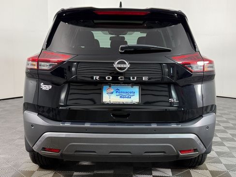 Used 2023 Nissan Rogue SL w/ SL Premium Package FWD image 8