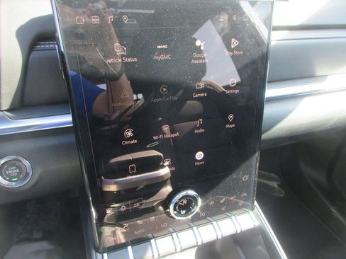 New 2026 GMC Terrain Elevation image 17