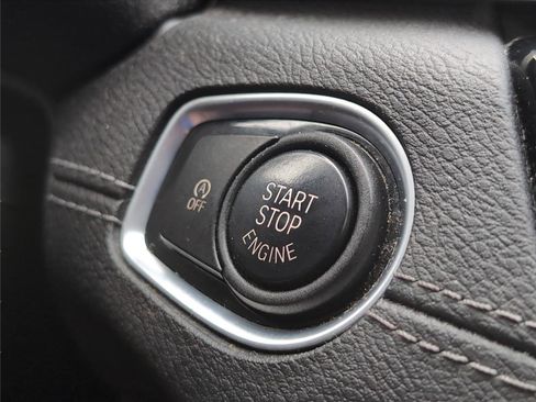 Used 2021 BMW X1 sDrive28i image 22