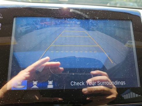 Used 2017 Honda Pilot EX-L image 19