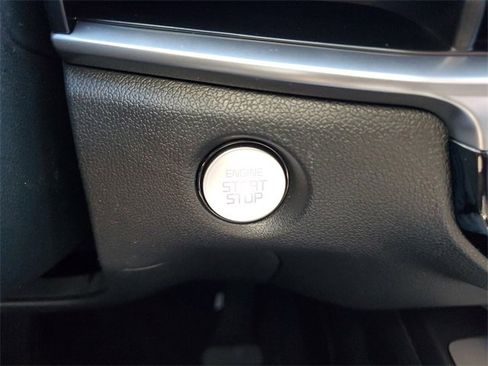 New 2026 Kia Sorento S w/ S Panoramic Sunroof Package image 33