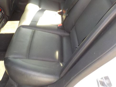 Used 2014 BMW 750i 750i w/ Executive Package image 18