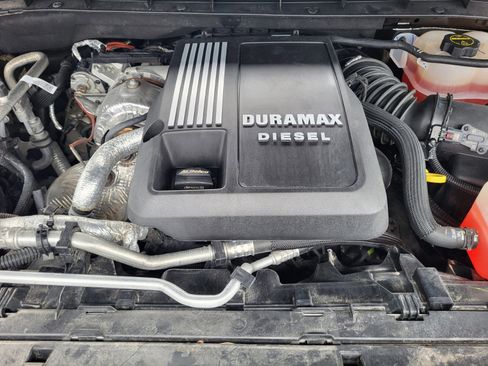 Used 2024 GMC Sierra 1500 AT4X image 33