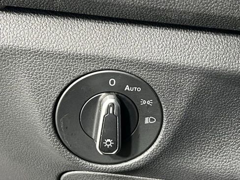 Used 2021 Volkswagen Jetta S image 14