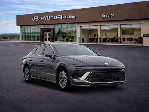 New 2026 Hyundai Sonata Limited FWD image 11