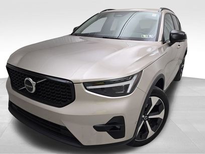 Used 2024 Volvo XC40 B5 Plus w/ Protection Package Premier