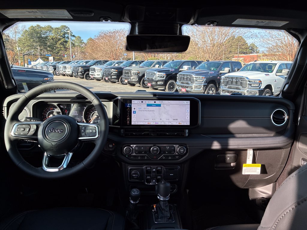 New 2026 Jeep Wrangler Unlimited Sahara AWD/4WD image 13