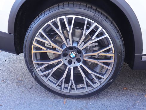 New 2026 BMW X5 xDrive40i w/ Premium Package image 44